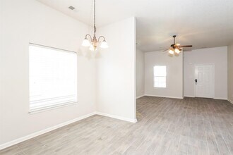 1731 Addison Park Cove in Cordova, TN - Foto de edificio - Building Photo