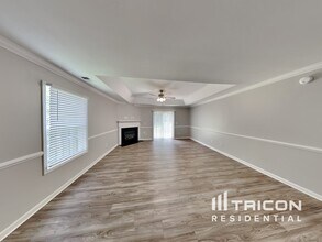 1204 Green Turf Ln in Elgin, SC - Building Photo - Building Photo
