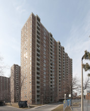 Jane Falstaff Towers I, II, III in Toronto, ON - Building Photo - Building Photo