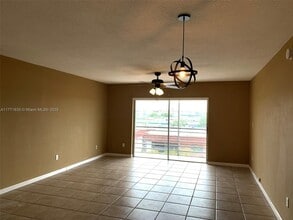 4848 NW 24th Ct in Lauderdale Lakes, FL - Building Photo - Building Photo