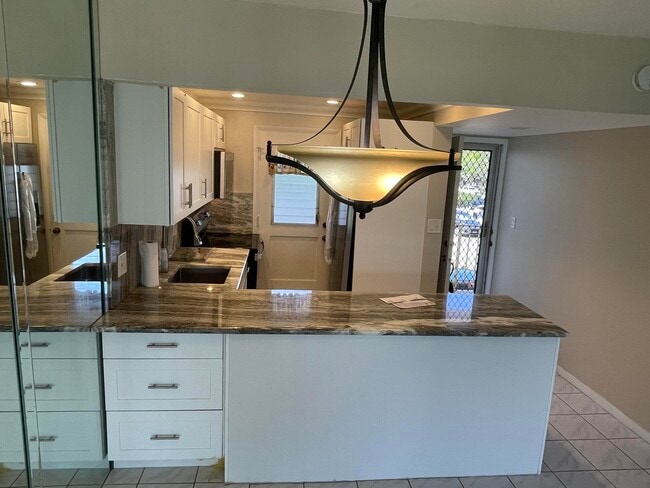 5501 NW 2nd Ave in Boca Raton, FL - Building Photo - Building Photo