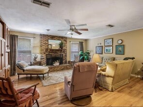 9704 Wadesboro Rd in Tallahassee, FL - Building Photo - Building Photo
