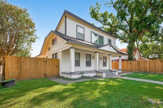 112 Bedford St in Houston, TX - Foto de edificio - Building Photo