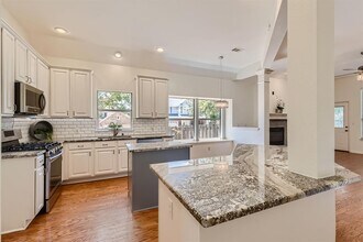 6740 Poncha Pass in Austin, TX - Building Photo - Building Photo