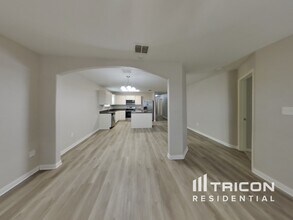 11443 Coral Canyon in San Antonio, TX - Building Photo - Building Photo