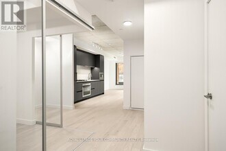 1720 Bayview Ave in Toronto, ON - Building Photo - Building Photo