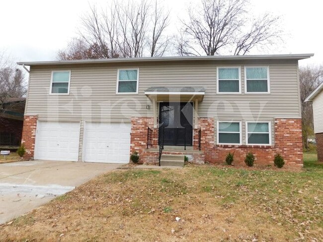 property at 2489 Millvalley Dr