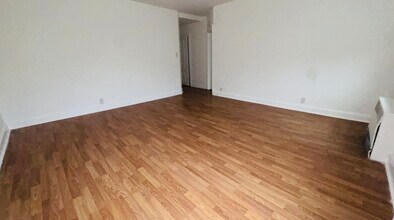 1153 Summit Ave in Jersey City, NJ - Building Photo - Building Photo