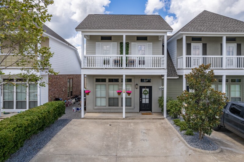 103 Jax Sq in Sterlington, LA - Building Photo