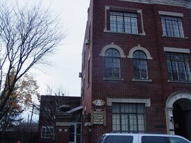 30 Jay St, Unit 30 Jay in Schenectady, NY - Building Photo
