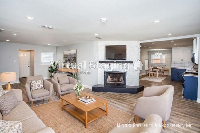 property at 4316 44th St