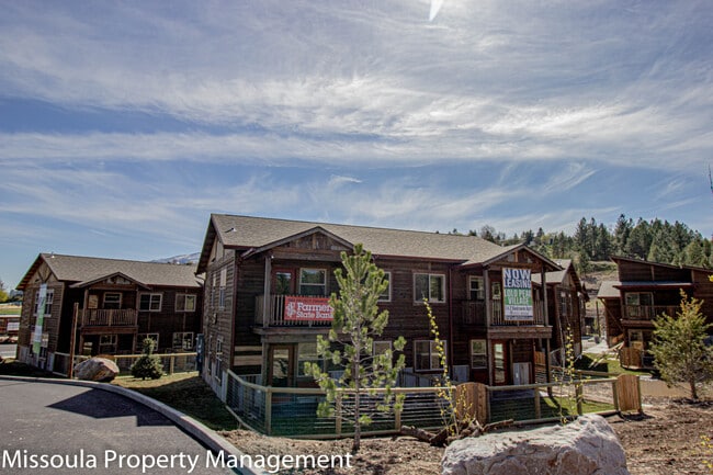 Lolo Peak Village LP in Lolo, MT - Building Photo - Building Photo