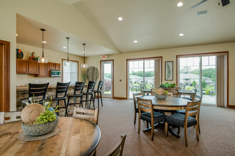 Canterbury Creek Apartments in Green Bay, WI - Building Photo - Interior Photo