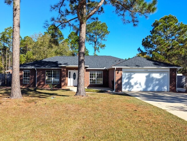 7300 Rexford St in Navarre, FL - Building Photo - Building Photo