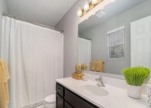 8758 Tiburon Ln in Richland, MI - Building Photo - Building Photo