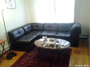 199-20 32nd Ave-Unit -2 in Queens, NY - Building Photo - Building Photo