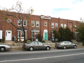 1840 Independence Ave SE in Washington, DC - Building Photo - Building Photo