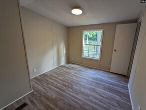 1629A Robinson Town Rd in Cassatt, SC - Building Photo - Building Photo