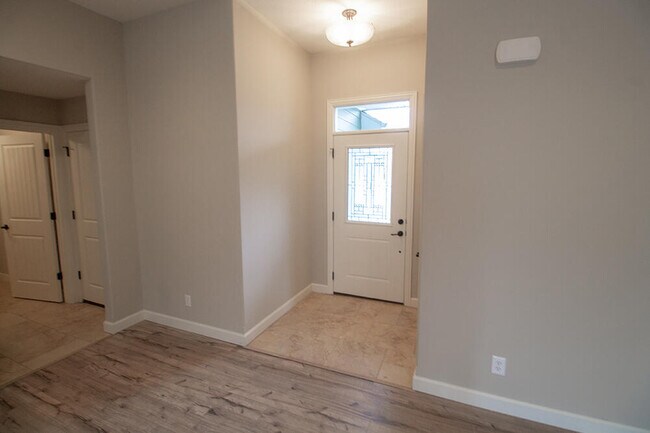 7410 Oakley Dr in Columbia, MO - Building Photo - Building Photo