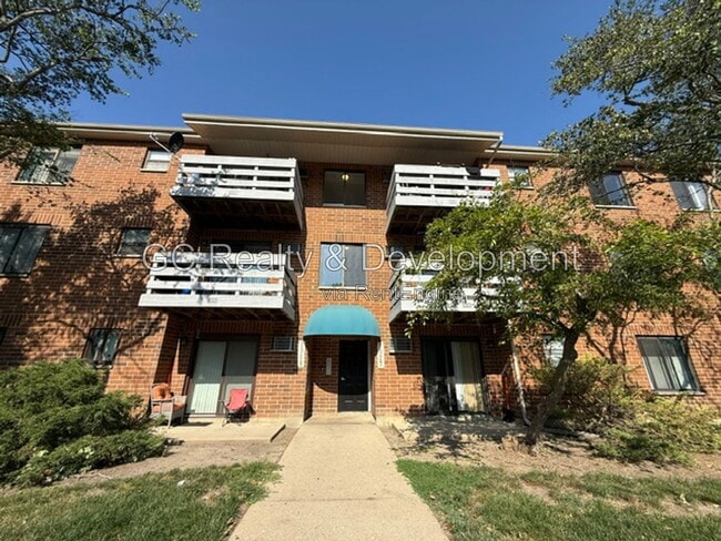 property at 1319 N Winslowe Dr