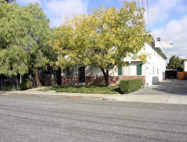 321 Stambaugh St in Redwood City, CA - Building Photo - Building Photo