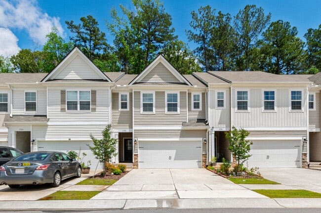 property at 1120 Grenshaw Dr