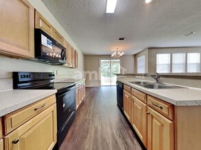 11293 Justin Oaks Dr N in Jacksonville, FL - Building Photo - Building Photo