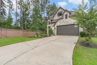 27028 Hidden Rock Ct in Magnolia, TX - Building Photo - Building Photo