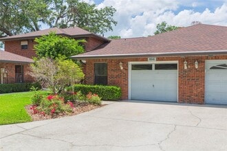 6541 Brentwood Dr. in Zephyrhills, FL - Building Photo - Building Photo