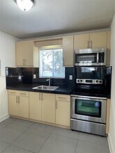 500 NE 70th St in Miami, FL - Building Photo - Building Photo