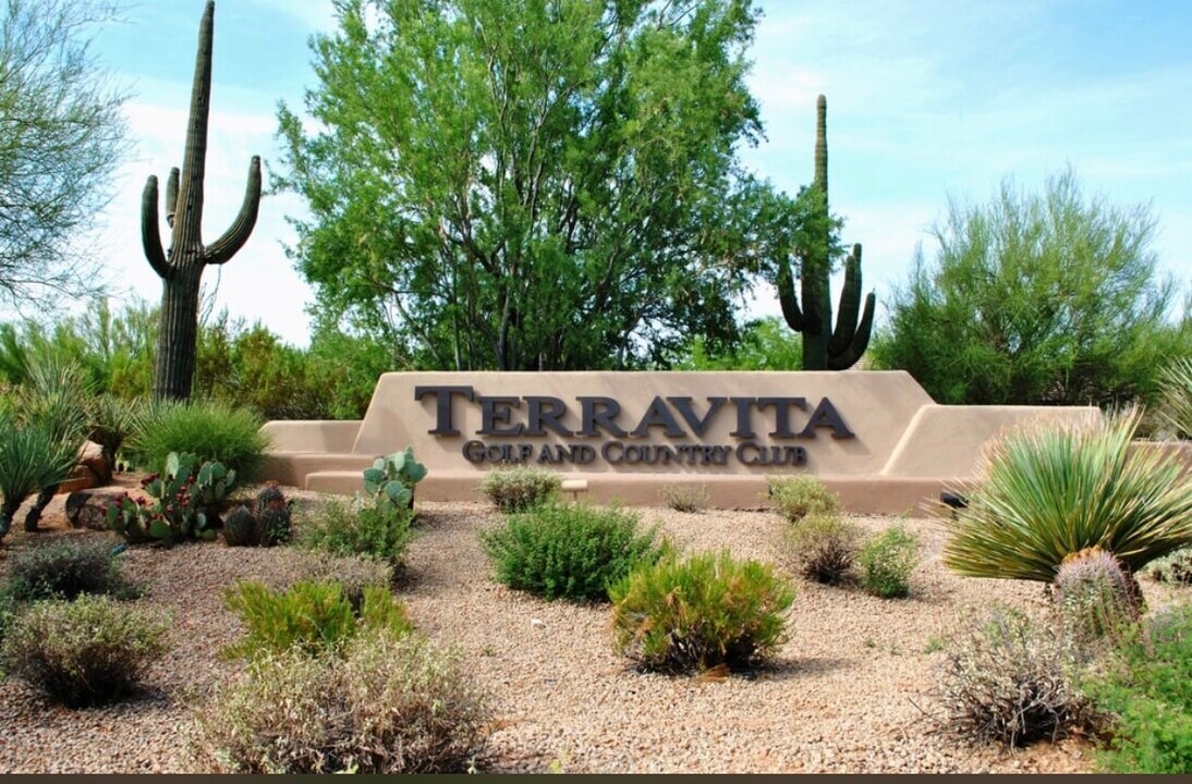 6950 E Bramble Berry Ln in Scottsdale, AZ - Building Photo