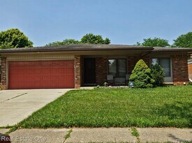 37683 Adrian Dr in Sterling Heights, MI - Building Photo