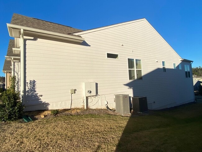 1060 Crooked Creek Rd in Greensboro, GA - Building Photo - Building Photo