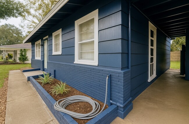 property at 502 Breezy Ln