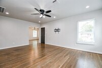 3426 Rosedale St photo'