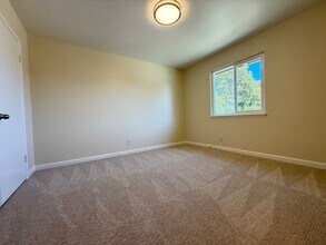 836 Blair Ave in Sunnyvale, CA - Foto de edificio - Building Photo