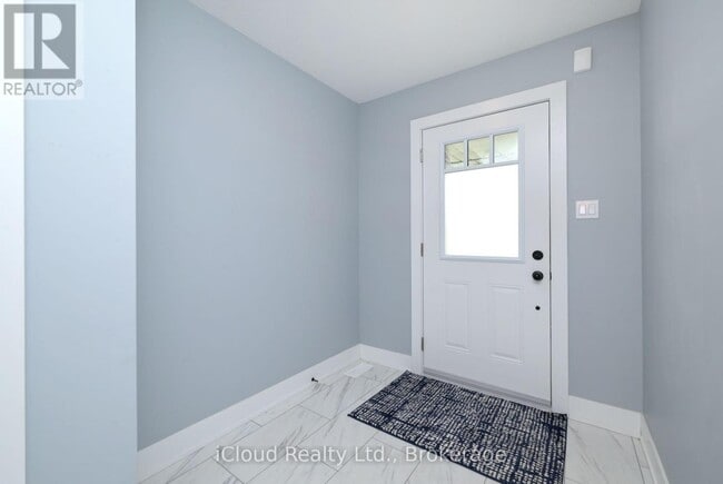 18 Webb St in East Luther Grand Valley, ON - Building Photo - Building Photo