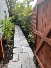 2216 Hibiscus St, Unit 2216 in Sarasota, FL - Building Photo - Building Photo