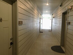 410 Rosedale Ave in Nashville, TN - Building Photo - Building Photo