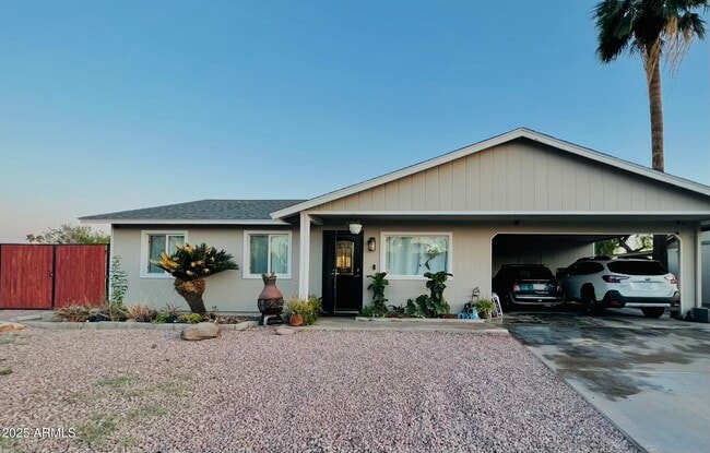 2459 E Baltimore St in Mesa, AZ - Building Photo - Building Photo