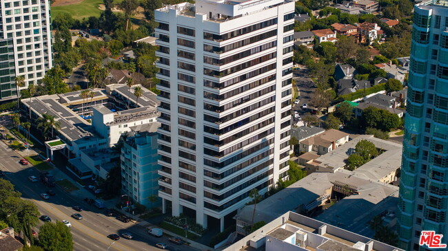 property at 10350 Wilshire Blvd