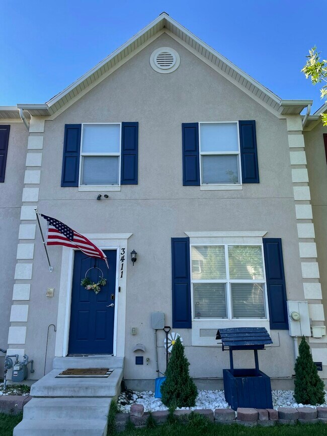 property at 3411 Dundee Dr