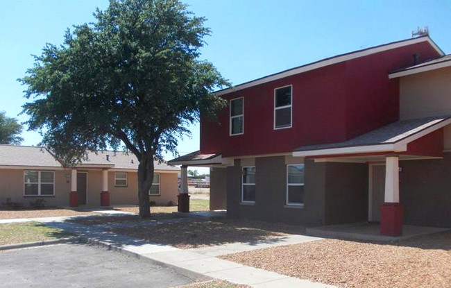 La Promesa Del Norte Apartments in Odessa, TX - Foto de edificio - Building Photo