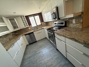 1500 S Ocean Dr in Hollywood, FL - Foto de edificio - Building Photo