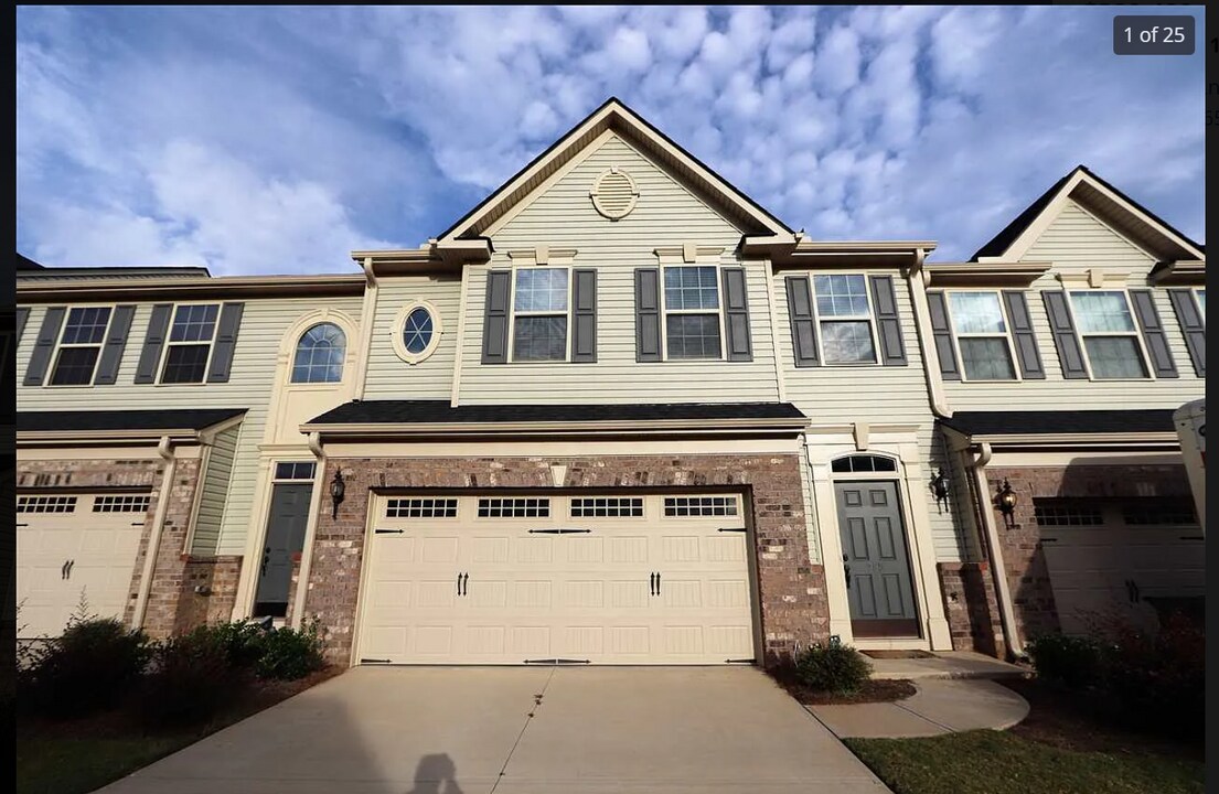 305 Corday Ln in Greer, SC - Building Photo