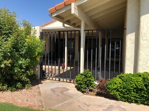 171 Leisure World in Mesa, AZ - Building Photo - Building Photo