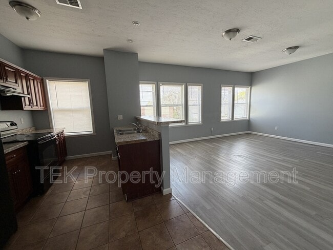 751-757-757 W Main St in Rochester, NY - Building Photo - Building Photo