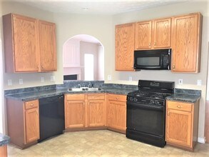 4284 Wood Cove Dr in Snellville, GA - Building Photo - Building Photo