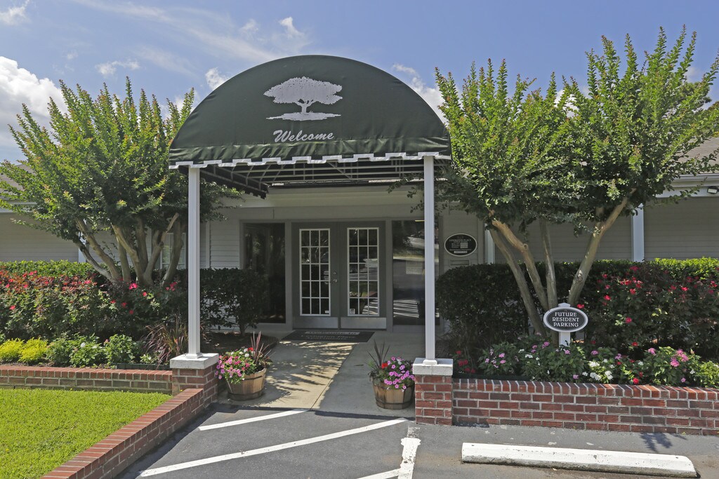 Lexington Place Apartments in West Columbia, SC