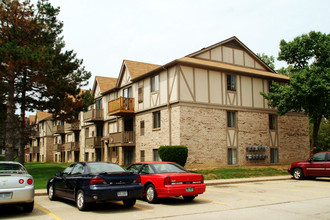 Millcreek Apartments in Clio, MI - Building Photo - Building Photo